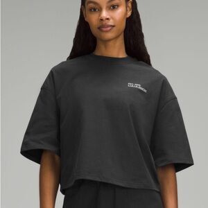 Lululemon black Cropped T-Shirt (Brushed Heavyweight Cotton cropped t-shirt)